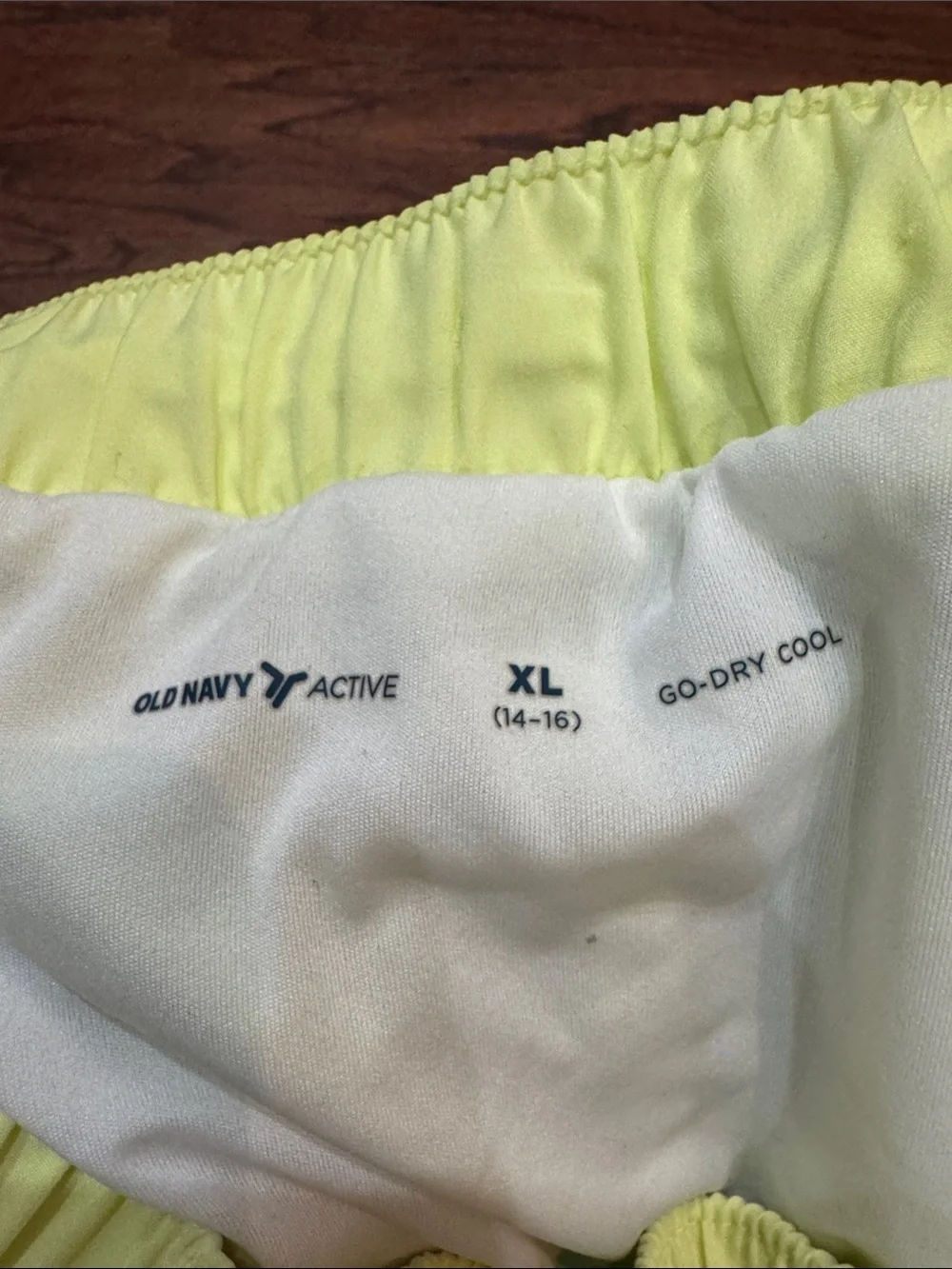 Old Navy Pale Neon Yellow Go-Dry Cool Ruffle Athletic Shorts size XL 14-16)
